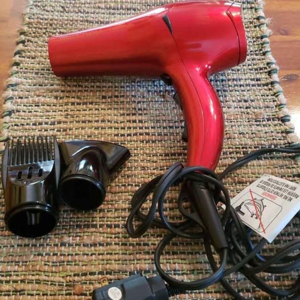 Andis PRO DRY Hair Dryer with attachments